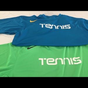 Nike men’s tennis tee shirt XXL 2 shirts